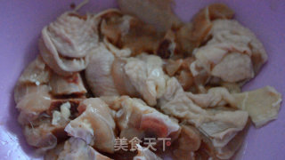 酱香鸡腿土豆炖粉丝的做法步骤：4