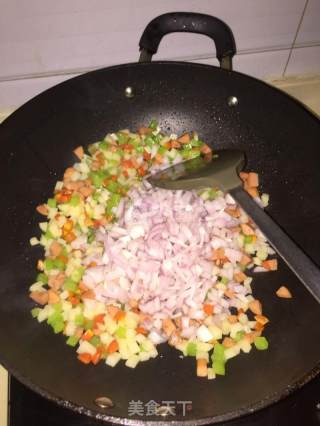 炒饭的做法步骤：4