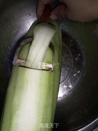 葫芦瓜丸子粉丝汤的做法步骤：4