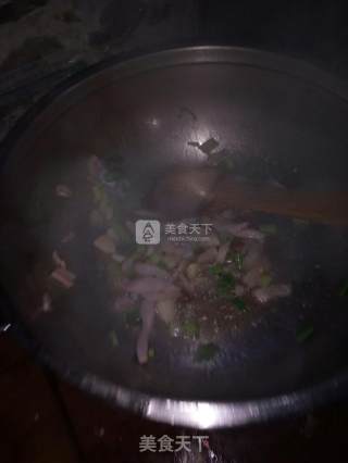 葫芦瓜丸子粉丝汤的做法步骤：6