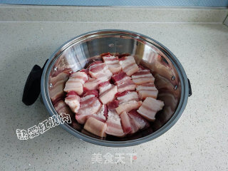 本帮红烧肉的做法步骤：5