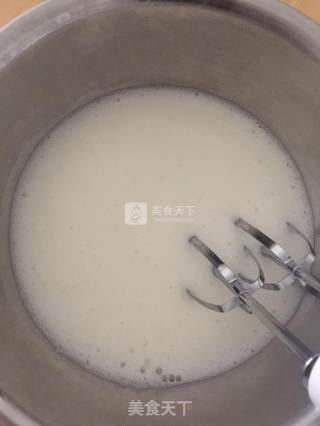 拉花戚风的做法步骤：6