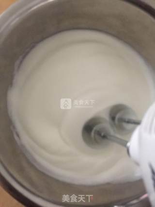 拉花戚风的做法步骤：8