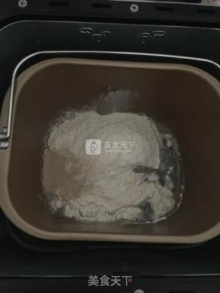 黄油小卷餐包的做法步骤：1