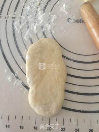 黄油小卷餐包的做法步骤：8