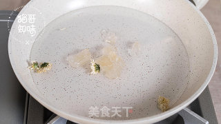 酱汁三文鱼头的做法步骤：3