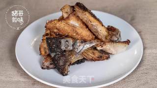 酱汁三文鱼头的做法步骤：7