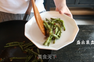 家常干煸长豆角的做法步骤：8