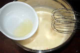 电饭煲版：原味蒸蛋糕的做法步骤：3