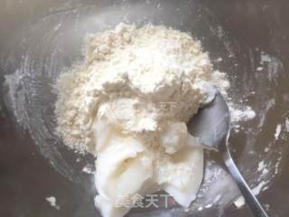 蛋黄酥的做法步骤：9