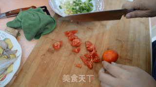 糖醋番茄煎鱼的做法步骤：7