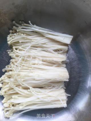 第326天：宝宝的鸡肉泥的做法步骤：2