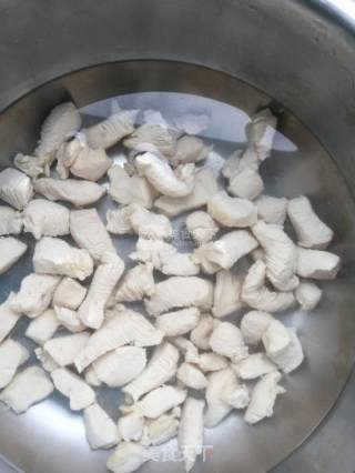第326天：宝宝的鸡肉泥的做法步骤：6