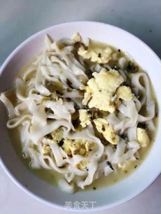 咸菜鸡蛋麦面的做法步骤：4