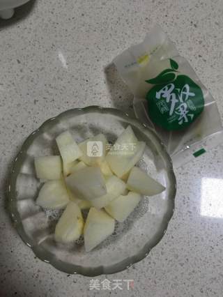 雪梨罗汉果饮的做法步骤：1