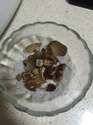 雪梨罗汉果饮的做法步骤：3