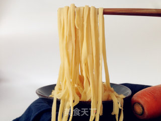 手擀胡萝卜面条的做法步骤：9