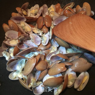 炒花甲的做法步骤：6
