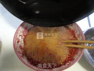 自制红亮辣椒油的做法步骤：5
