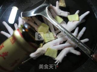 白灼鸡爪的做法步骤：3