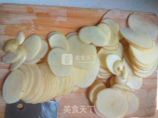 炸土豆片的做法步骤：3