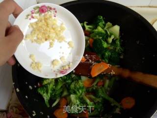蒜蓉西兰花的做法步骤：10