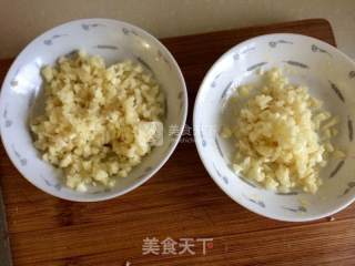 蒜蓉粉丝蒸丝瓜的做法步骤：4