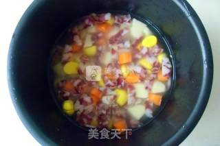 腊肠土豆杂粮饭的做法步骤：4