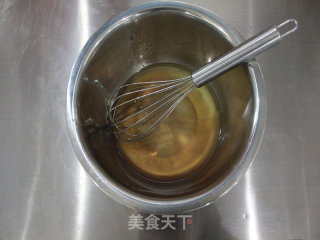 经典广式豆沙月饼的做法步骤：2