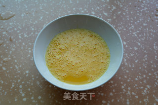 虾仁炒饭的做法步骤：3
