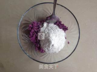 芝麻紫薯球的做法步骤：3