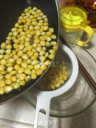 玉米烙的做法步骤：3