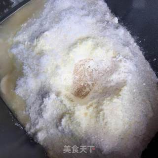 全面包机版可可花纹长颈鹿面包的做法步骤：1