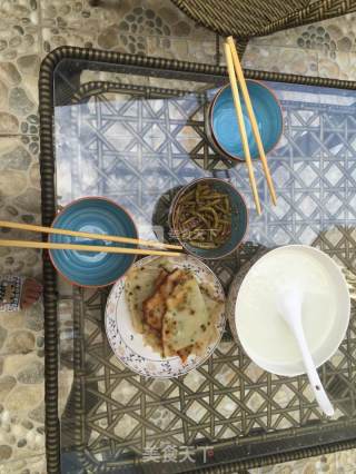 葱油饼的做法步骤：4