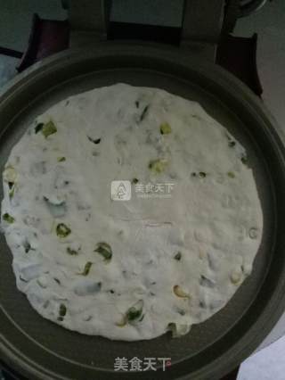 烙油馍的做法步骤：3