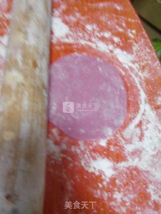 彩色饺子的做法步骤：1