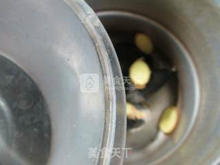 山药乌鸡汤的做法步骤：4