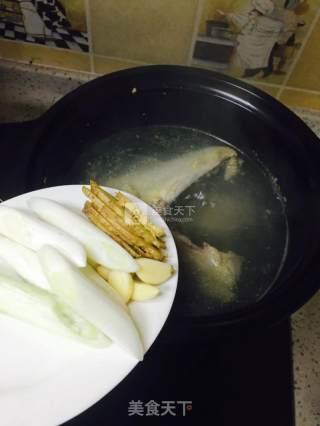 香菇鸡汤的做法步骤：5