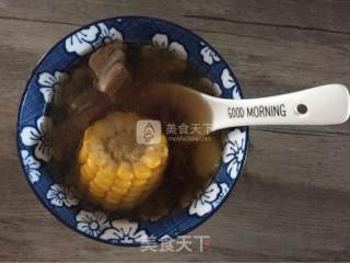 玉米红枣排骨汤的做法步骤：3