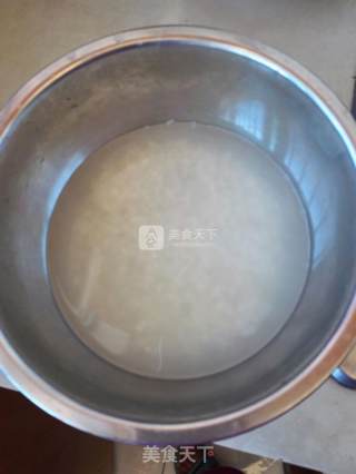 广式腊肠煲仔饭的做法步骤：2
