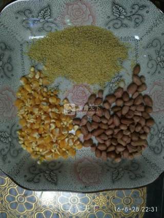 浓香花生豆浆的做法步骤：1