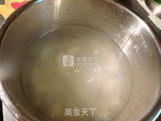 薏米茨实淮山粥的做法步骤：2