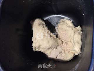 日式香浓炼乳面包的做法步骤：2
