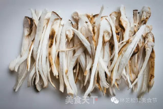 松茸沙拉-这是一盘最有品的沙拉的做法步骤：3