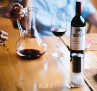 最正宗的墨脱石锅 松茸炖鸡的做法步骤：2