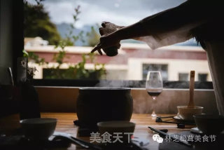 最正宗的墨脱石锅 松茸炖鸡的做法步骤：19