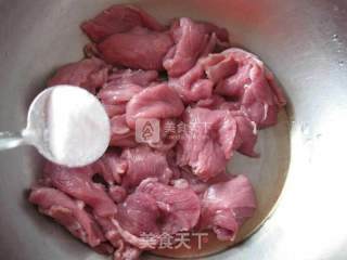 红果番茄里脊的做法步骤：2