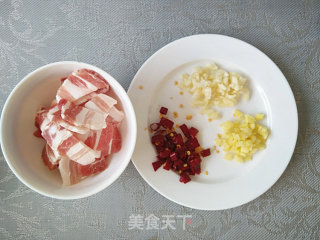 【干煸土豆片】的做法步骤：2
