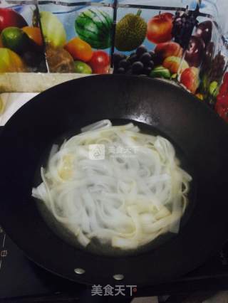 鸡汤河粉的做法步骤：7