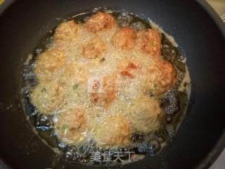 酱香狮子头的做法步骤：3